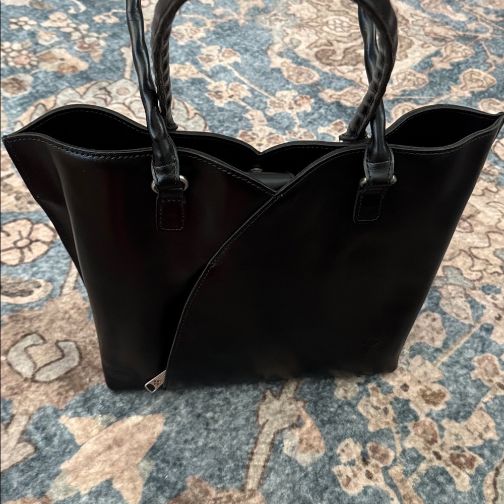 NWOT Patricia Nash Marion Tote in Vintage Parisian Floral Tooled Black - Picture 4 of 16